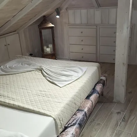 Agali House Apartamento