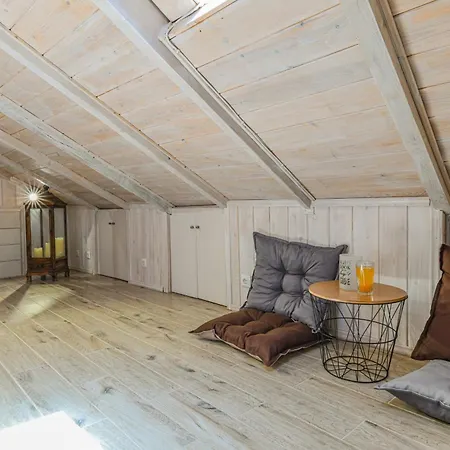 Agali House Apartamento